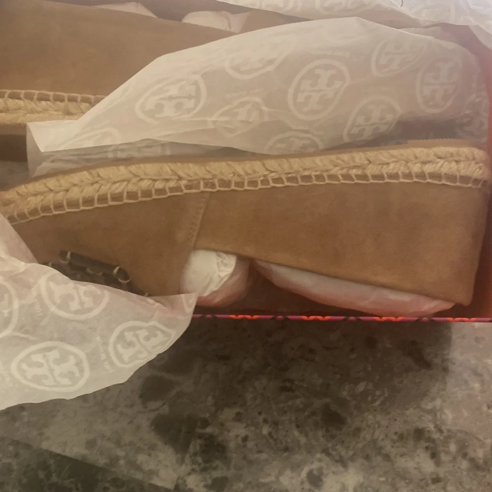 These are Tory Burch Suede Ines Espadriles, size 10 in the color Almond Flour.